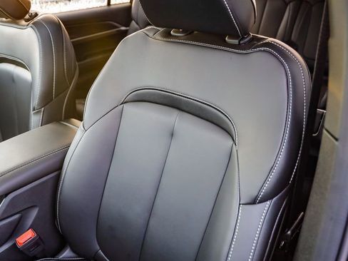 New 2025 Jeep Grand Cherokee L Limited image 27