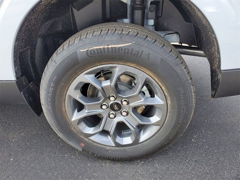 New 2025 Ford Maverick XLT w/ XLT Luxury Package image 27