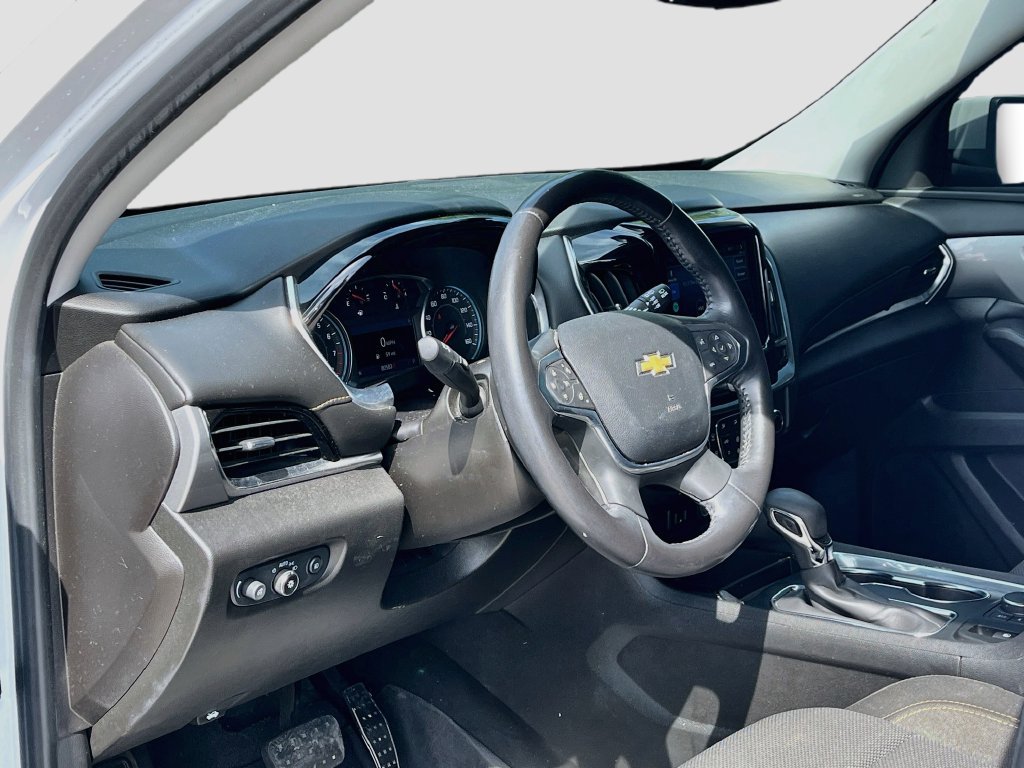 Used 2021 Chevrolet Traverse LT FWD image 9