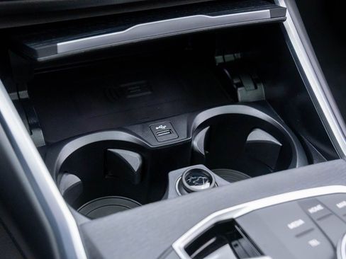 New 2026 BMW 330i xDrive Sedan w/ Premium Package image 30