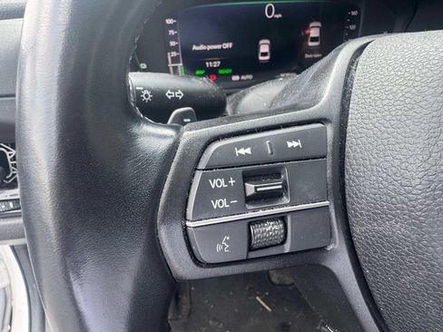 Used 2023 Honda Accord EX-L image 17