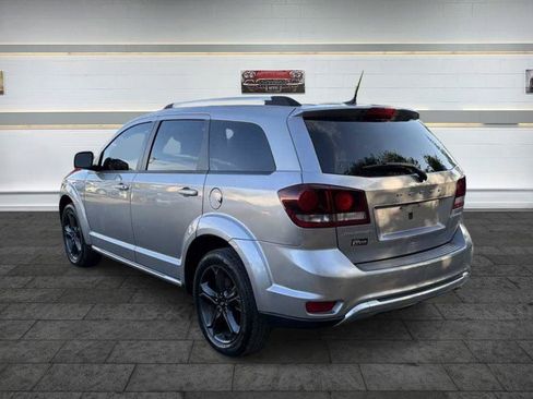 Used 2020 Dodge Journey Crossroad FWD image 5