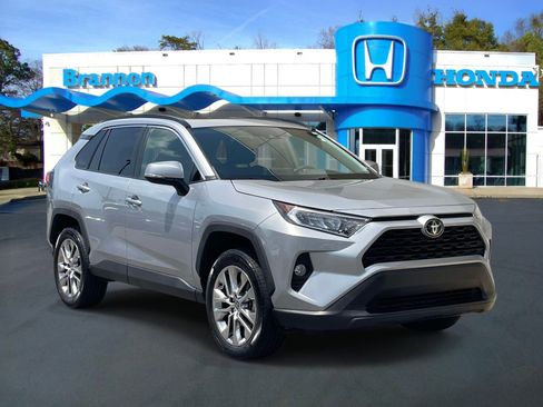 Used 2021 Toyota RAV4 XLE Premium AWD/4WD image 1