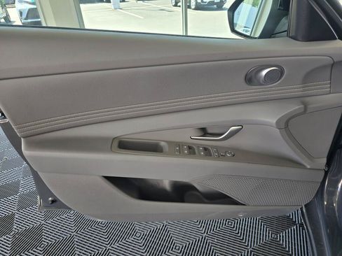 New 2026 Hyundai Elantra SEL Sport Premium FWD image 31