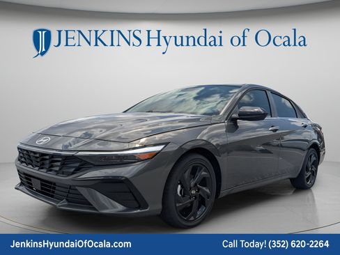 New 2026 Hyundai Elantra SEL Sport Premium FWD image 9