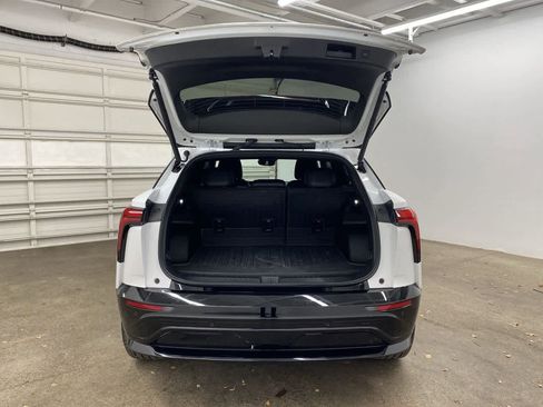 Used 2024 Chevrolet Blazer EV RS image 29