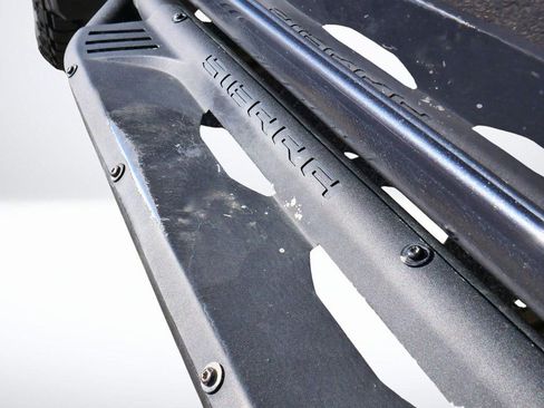 Used 2021 GMC Sierra 1500 AT4 image 19