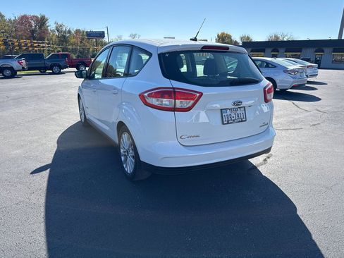 Used 2017 Ford C-MAX SE image 3