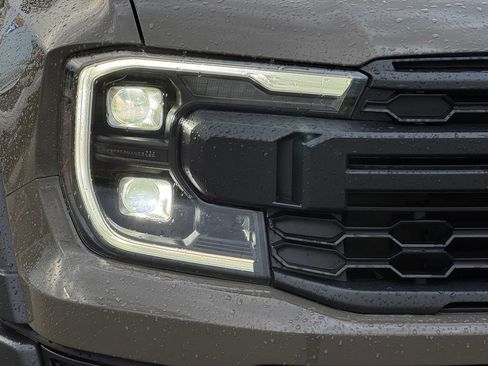 Used 2025 Ford Ranger Raptor AWD/4WD image 45