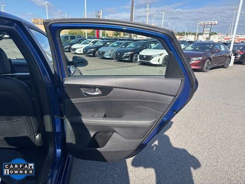 Used 2024 Kia Forte GT-Line w/ GT-Line Premium Package image 17