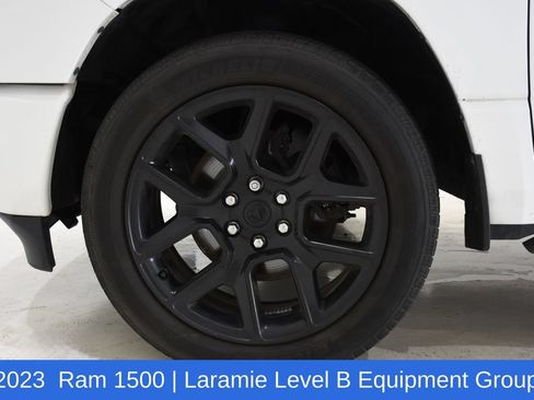 Used 2023 RAM 1500 Laramie AWD/4WD image 7