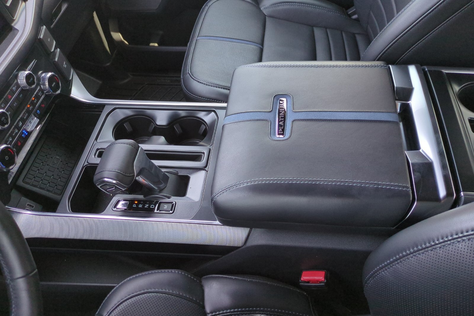 Used 2025 Ford F150 Platinum AWD/4WD image 32