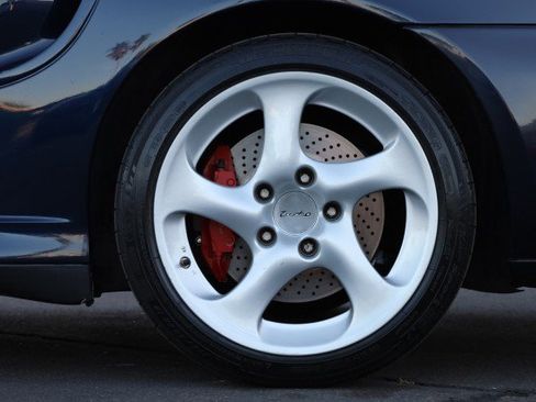Used 2003 Porsche 911 Turbo AWD/4WD image 50