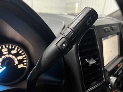 Used 2019 Ford F150 XLT w/ Equipment Group 302A Luxury image 14