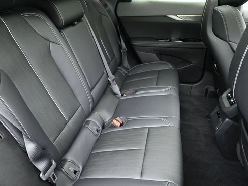 New 2027 Cadillac Optiq Premium Sport w/ LPO, Floor Liner Package AWD/4WD image 32