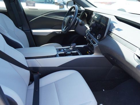 Certified 2024 Lexus RX 350 Premium w/ Accessory Package (Z1) FWD image 10