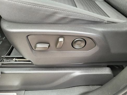Used 2023 Chevrolet Silverado 1500 RST RWD image 20