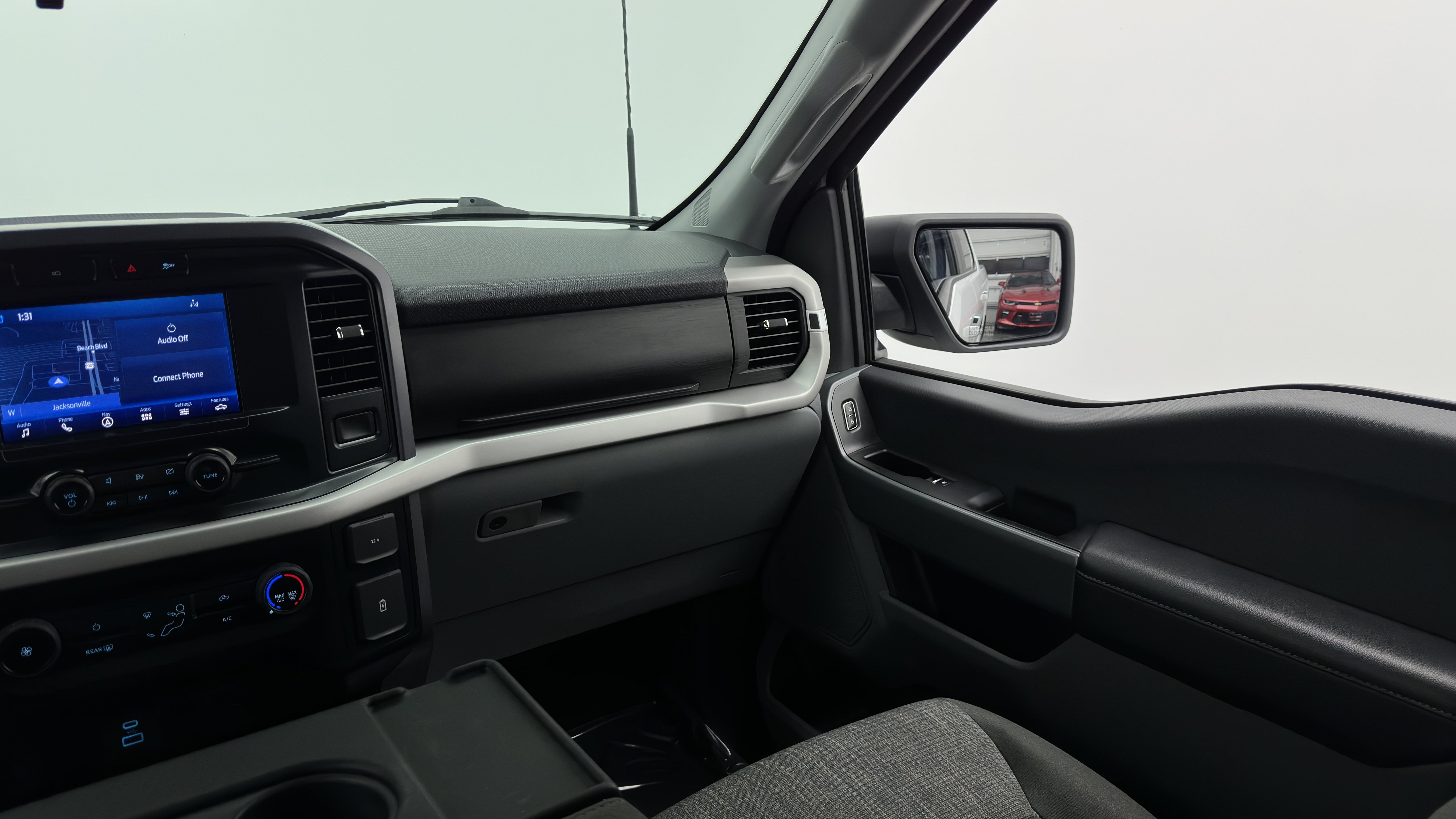 Used 2023 Ford F150 XLT w/ XTR Package AWD/4WD image 31