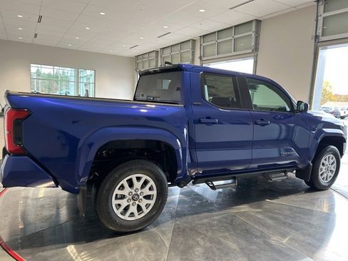 New 2025 Toyota Tacoma SR5 image 8