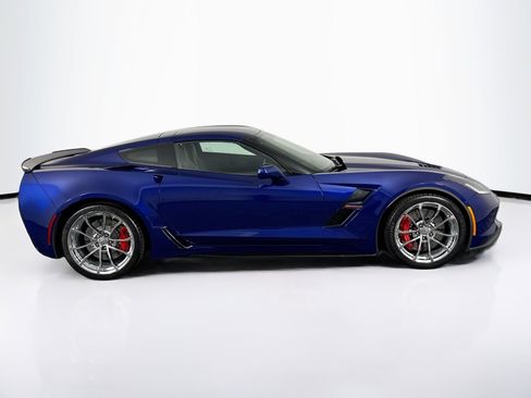 Used 2019 Chevrolet Corvette Grand Sport RWD image 12