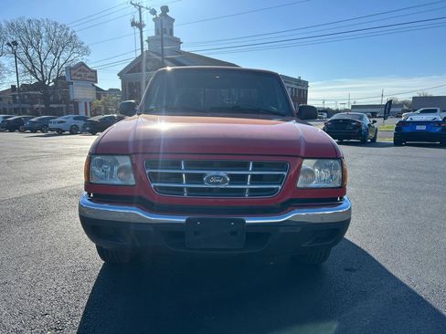 Used 2002 Ford Ranger XLT image 2