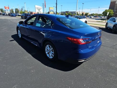 Certified 2025 Toyota Camry LE w/ Convenience Package FWD image 5