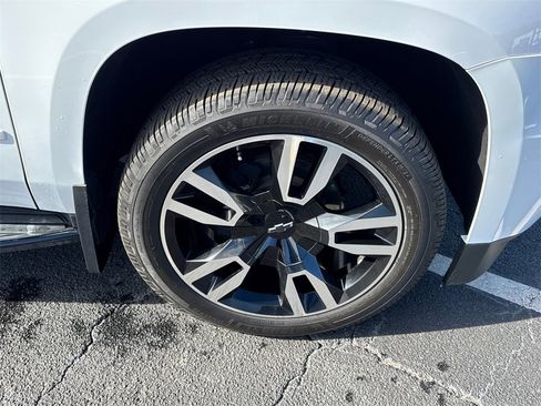 Used 2019 Chevrolet Tahoe Premier w/ RST 6.2L Performance Edition image 13