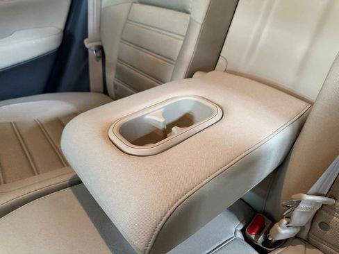 Used 2018 Honda CR-V EX image 19
