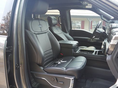 Used 2026 Ford F350 Platinum AWD/4WD image 30