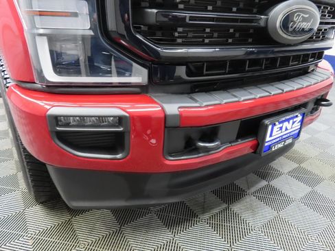 Used 2022 Ford F350 Lariat image 42
