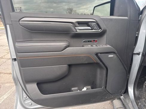 Used 2023 GMC Sierra 1500 AT4 w/ Technology Package image 12