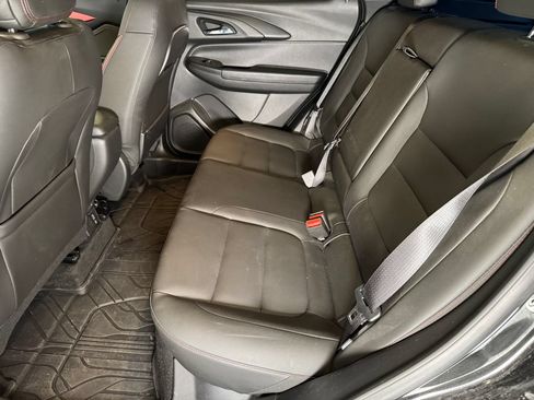 Used 2024 Chevrolet TrailBlazer RS w/ Convenience Package FWD image 21