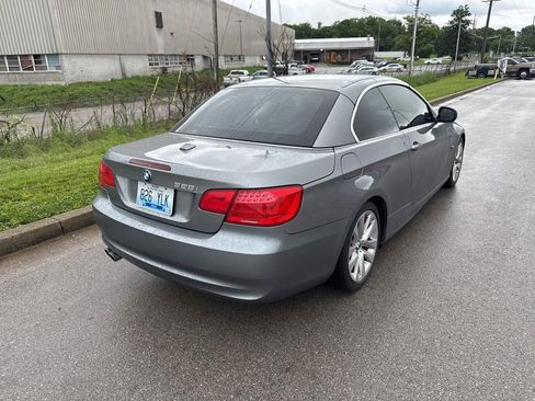 Used 2013 BMW 328i Convertible RWD image 3