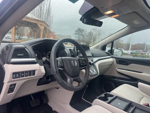 Certified 2026 Honda Odyssey EX-L image 12