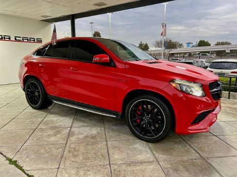 Used 2019 Mercedes-Benz GLE 63 AMG S w/ Premium 3 Package image 4