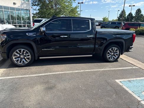 Used 2023 GMC Sierra 1500 Denali w/ Denali Reserve Package AWD/4WD image 1