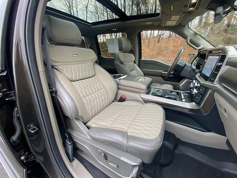 Used 2024 Ford F150 Platinum w/ Equipment Group 703A Plus image 29