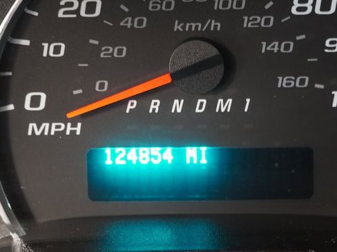 Used 2021 Chevrolet Express 2500 Work Van 3D Cargo Van w/ Driver Convenience Package image 4