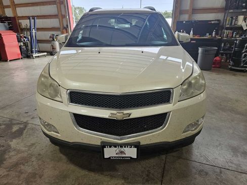 Used 2011 Chevrolet Traverse LT w/ Personal Connectivity Package AWD/4WD image 11