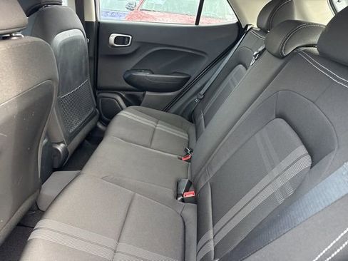 Used 2022 Hyundai Venue SEL w/ Cargo Package image 20