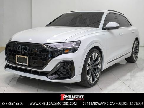 Used 2024 Audi Q8 Prestige image 1