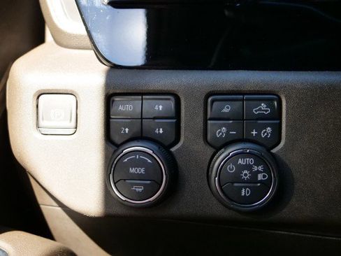 Used 2024 Chevrolet Silverado 3500 LTZ w/ LTZ Plus Package image 21