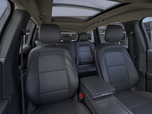 New 2026 Lincoln Nautilus Reserve AWD/4WD image 10