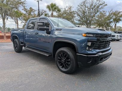 Used 2025 Chevrolet Silverado 2500 Custom w/ Custom Convenience Package