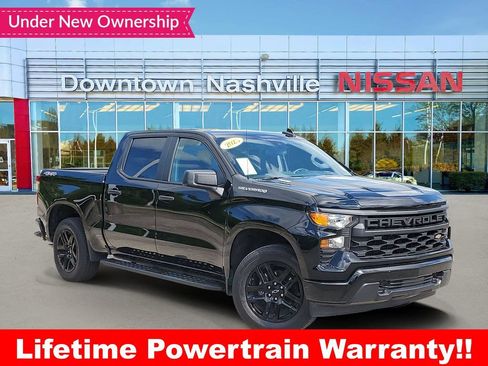 Used 2025 Chevrolet Silverado 1500 Custom AWD/4WD image 1