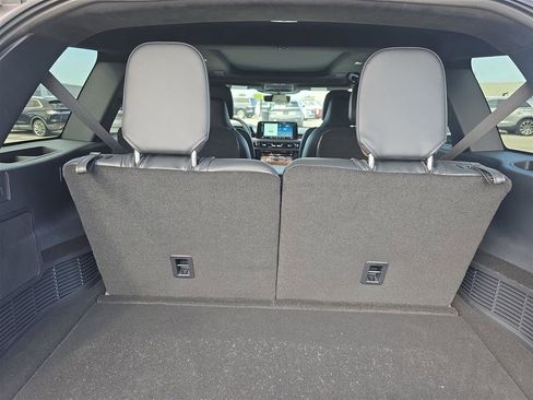 New 2025 Lincoln Aviator Black Label AWD/4WD image 12
