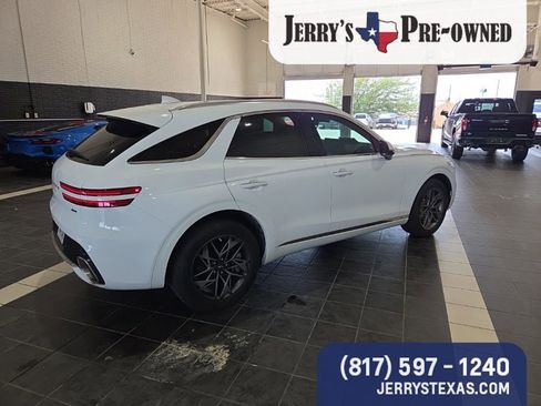 Used 2024 Genesis GV70 2.5T w/ Advanced Package AWD/4WD image 5