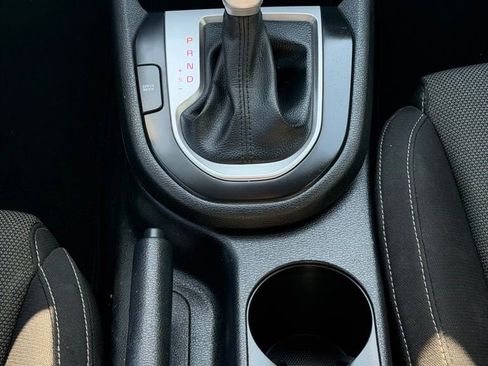 Used 2023 Kia Forte LXS w/ LXS Technology Package FWD image 15