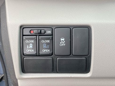 Used 2013 Honda Odyssey EX image 15