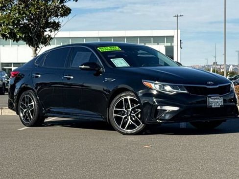Used 2020 Kia Optima SE FWD image 2